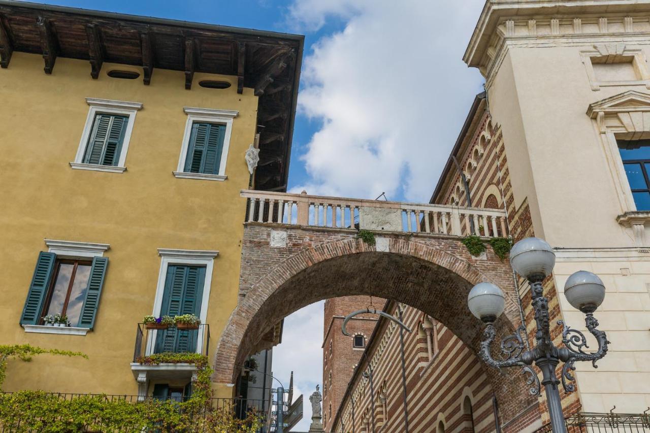 Domus La Costa Apartment Verona Ngoại thất bức ảnh